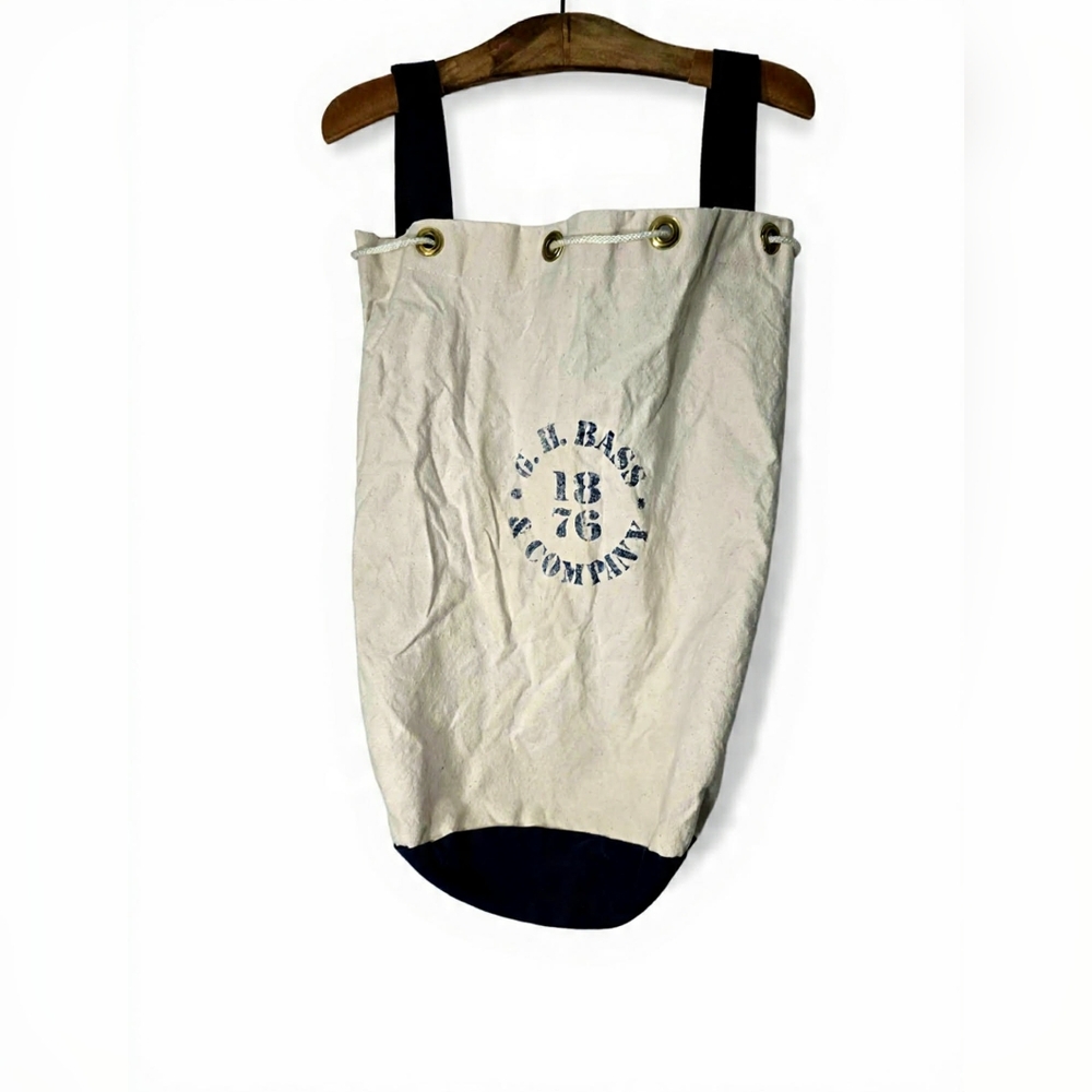 G.H. Bass & Co. Cream and Black Canvas Duffel Bag Vintage 90's Laundry Utility